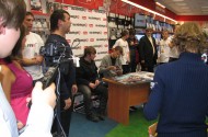 Старт продаж FIFA 11 в Петербурге