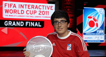 Francisco Cruz выигрывает FIWC 2011